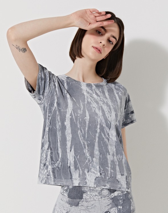 T-Crackle Favorite Tee (VL2TS345/BW)